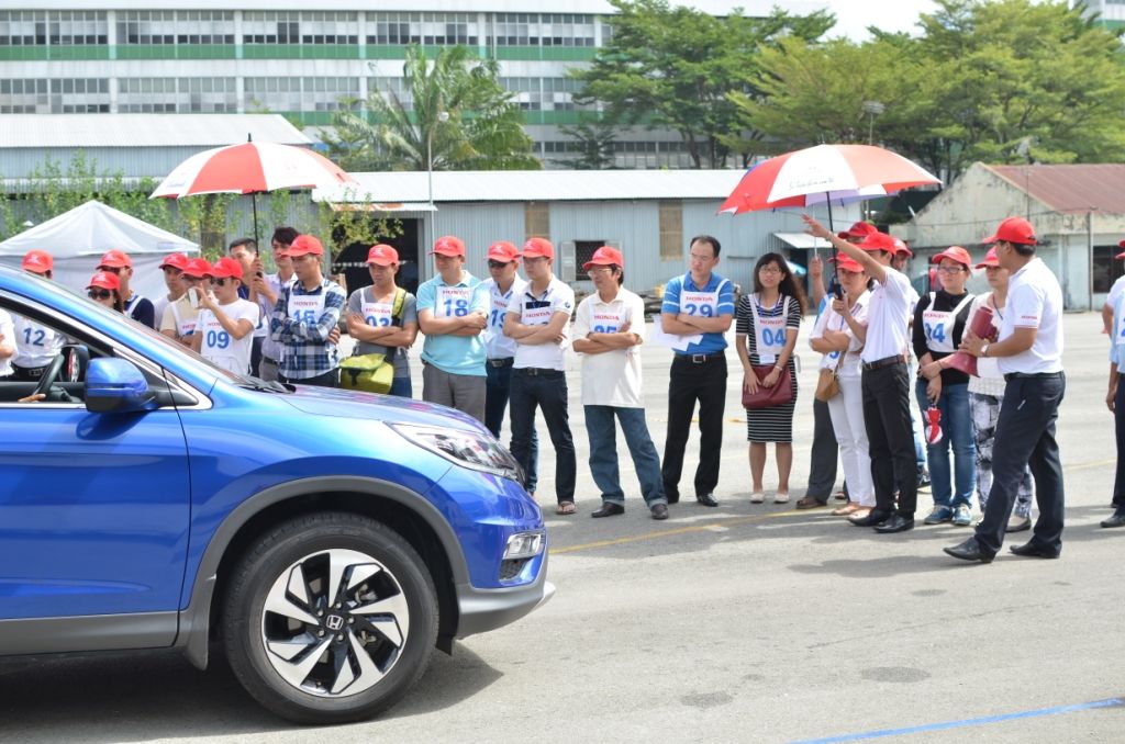 Honda VN hướng dẫn lái ô tô an toàn