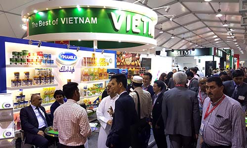 Vinamilk trúng hợp đồng xuất khẩu lớn sang Trung Đông