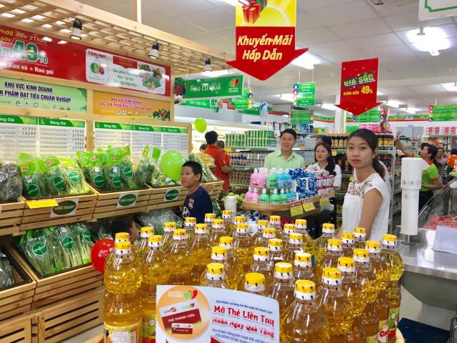 Satrafoods cán mốc 130 cửa hàng