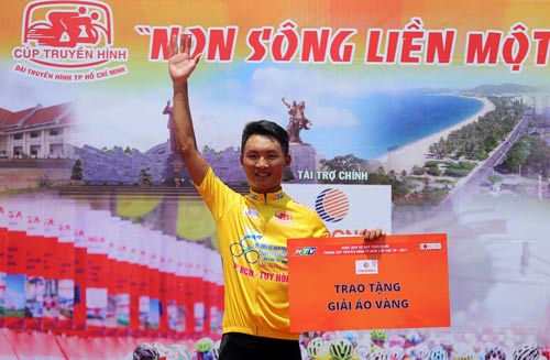 Bén duyên xe đạp nhờ… rớt kiếm thuật