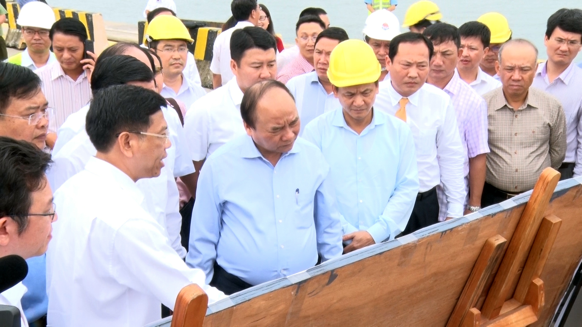 Thủ tướng đồng &yacute; với kiến nghị của cảng C&aacute;i M&eacute;p - Ảnh 1.