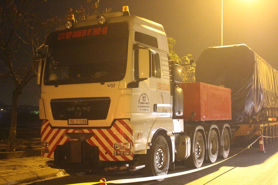 Cận cảnh tàu Cát Linh-Hà Đông về tới Hà Nội