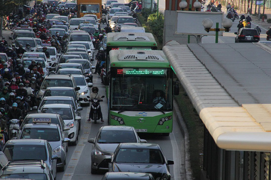 Kiểm toán Nhà nước: Xe buýt nhanh có nguy cơ làm tăng ùn tắc