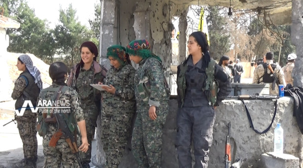 C&aacute;c nữ chiến binh người Kurd ở miền Bắc Syria. Ảnh: ARA NEWS