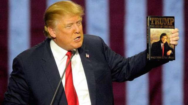 Ông Trump bị "gậy ông đập lưng ông"