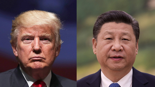 Tổng thống Mỹ Donald Trump (tr&aacute;i) v&agrave; Chủ tịch Trung Quốc Tập Cận B&igrave;nh. Ảnh: BLOOMBERG