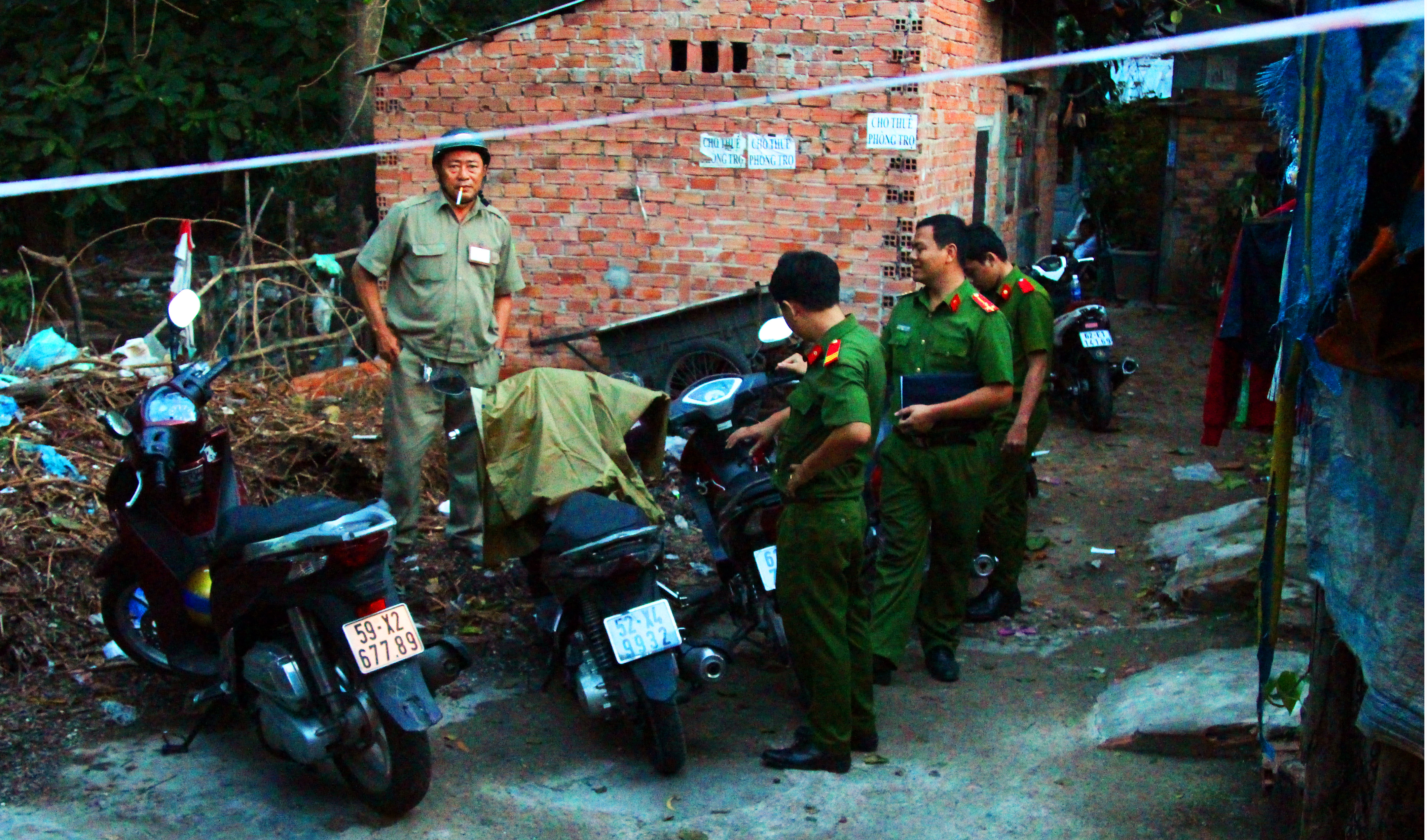 Cô gái chết bí ẩn sau đêm ngủ nhờ cùng bạn trai