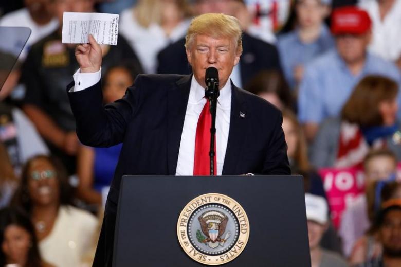 Ông Trump nghi Trung Quốc “hack” email của đảng Dân chủ