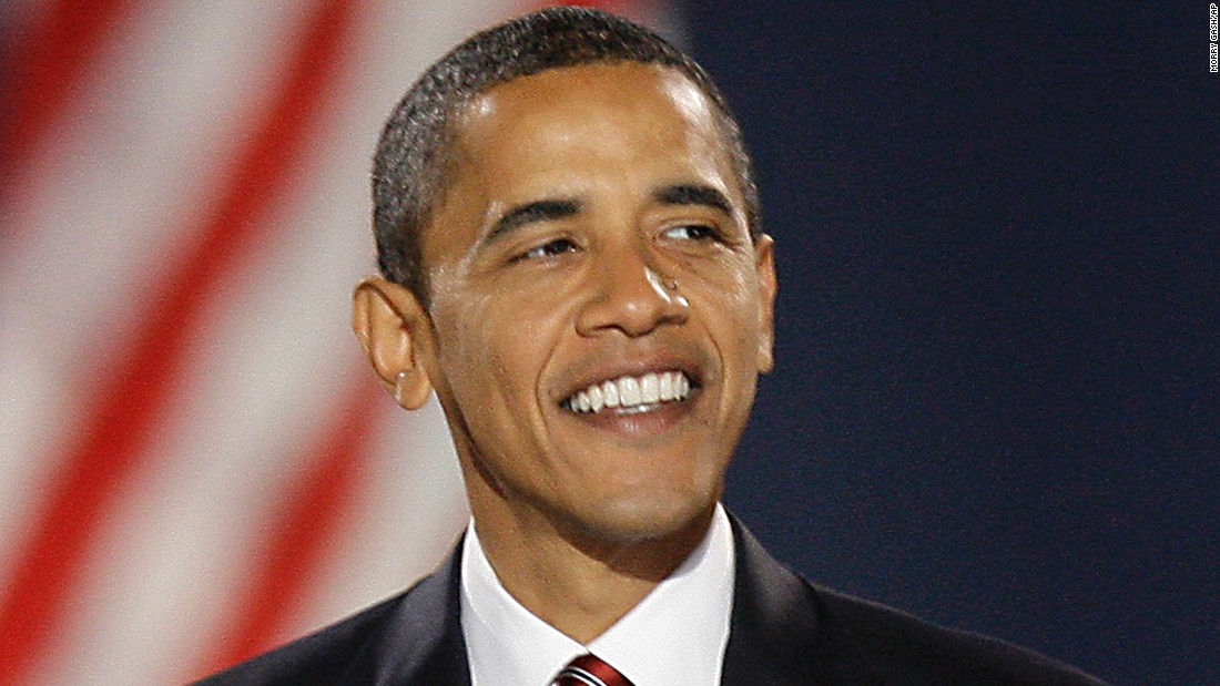 Ông Obama từng cảnh báo TT Trump đừng bổ nhiệm tướng Flynn