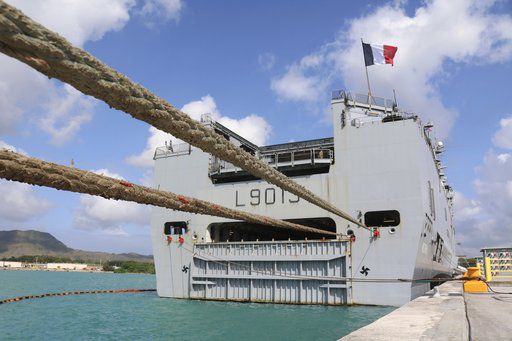 Tàu Pháp mắc cạn, cuộc tập trận lớn ở Guam tạm hoãn