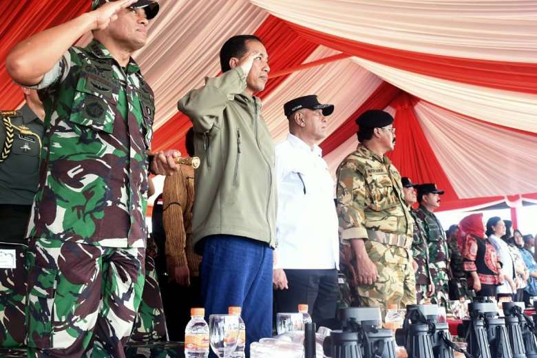 Indonesia liên tiếp tập trận "khủng" gần biển Đông