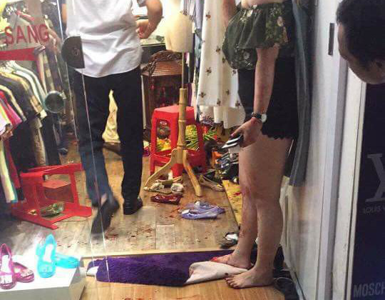 Thanh niên đâm trọng thương đôi nam nữ tại phố cổ Hà Nội