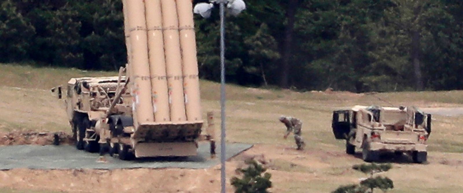 Tổng thống Hàn Quốc bất ngờ lệnh điều tra THAAD của Mỹ