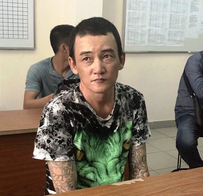 Trinh sát hạ gục tên cướp tài sản nữ du khách nước ngoài