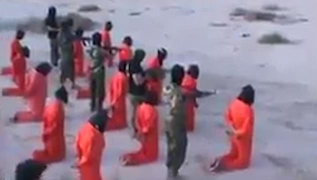 Tay súng IS bị hành quyết tập thể ở Libya - Ảnh 2.