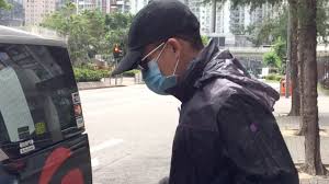 Bị tù treo vì… uống sữa của nữ đồng nghiệp