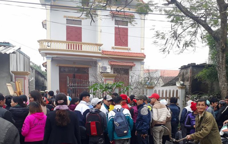 Khởi tố người chồng chém chết vợ và 2 con về tội "Giết người"