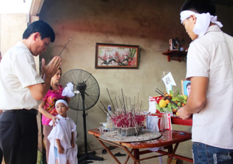 Tai nạn xe tải, 3 người chết, 1 người bị thương nặng