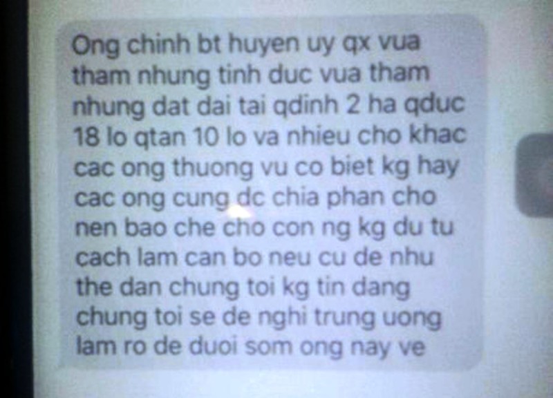 Vụ vu khống bí thư huyện: Lộ tin nhắn "tham nhũng nhiều đất đai"