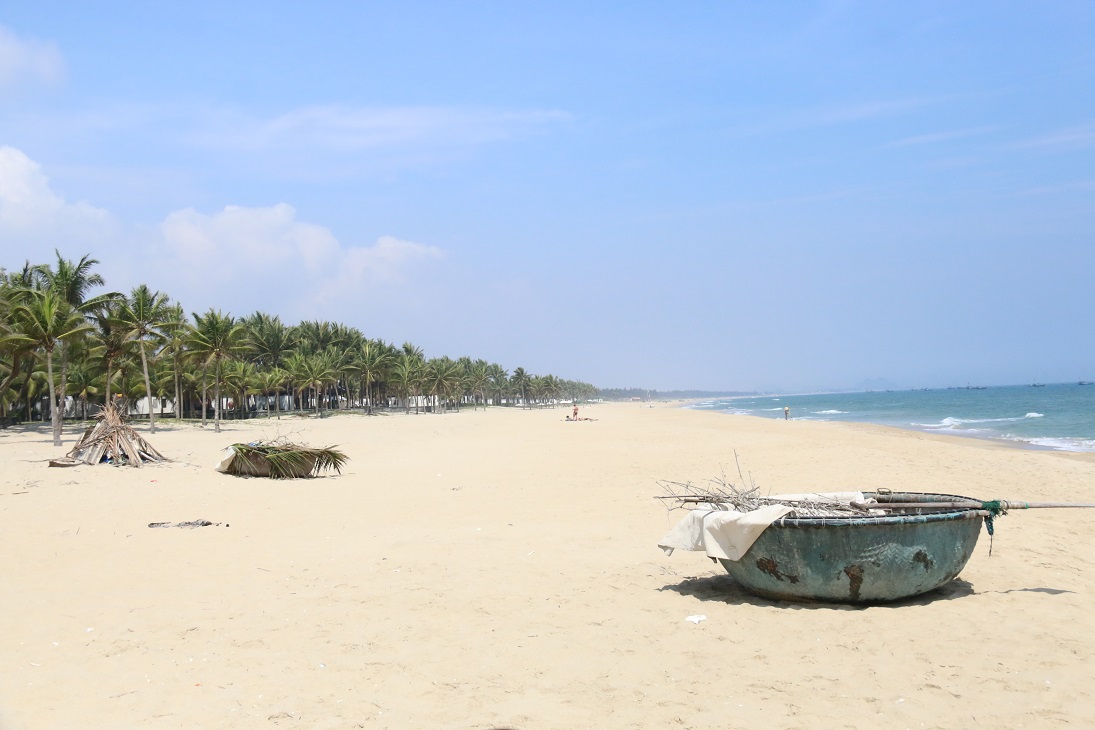 
Vẻ đẹp hoang sơ của H&agrave; My h&uacute;t hồn du kh&aacute;ch
