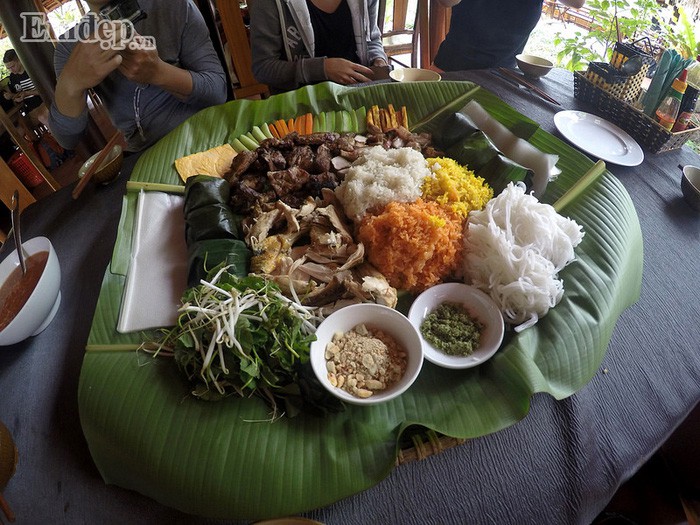 Thử l&agrave;m người tiền sử dựng lều ngủ trong Hang &Eacute;n - Ảnh 10.