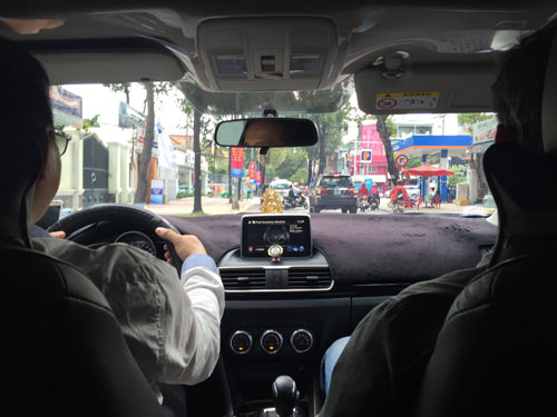 Cước taxi giá rẻ... nhảy múa