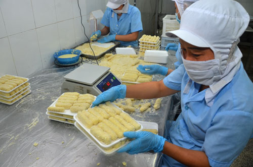 Nghịch lý có tiền nhưng không tiêu được