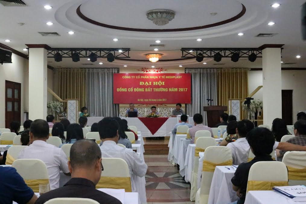 Cổ đông Mediplast lo vốn nhà nước "bốc hơi"