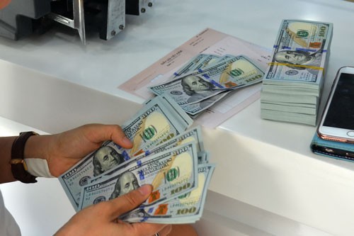 Bất ngờ với tỉ giá cuối năm
