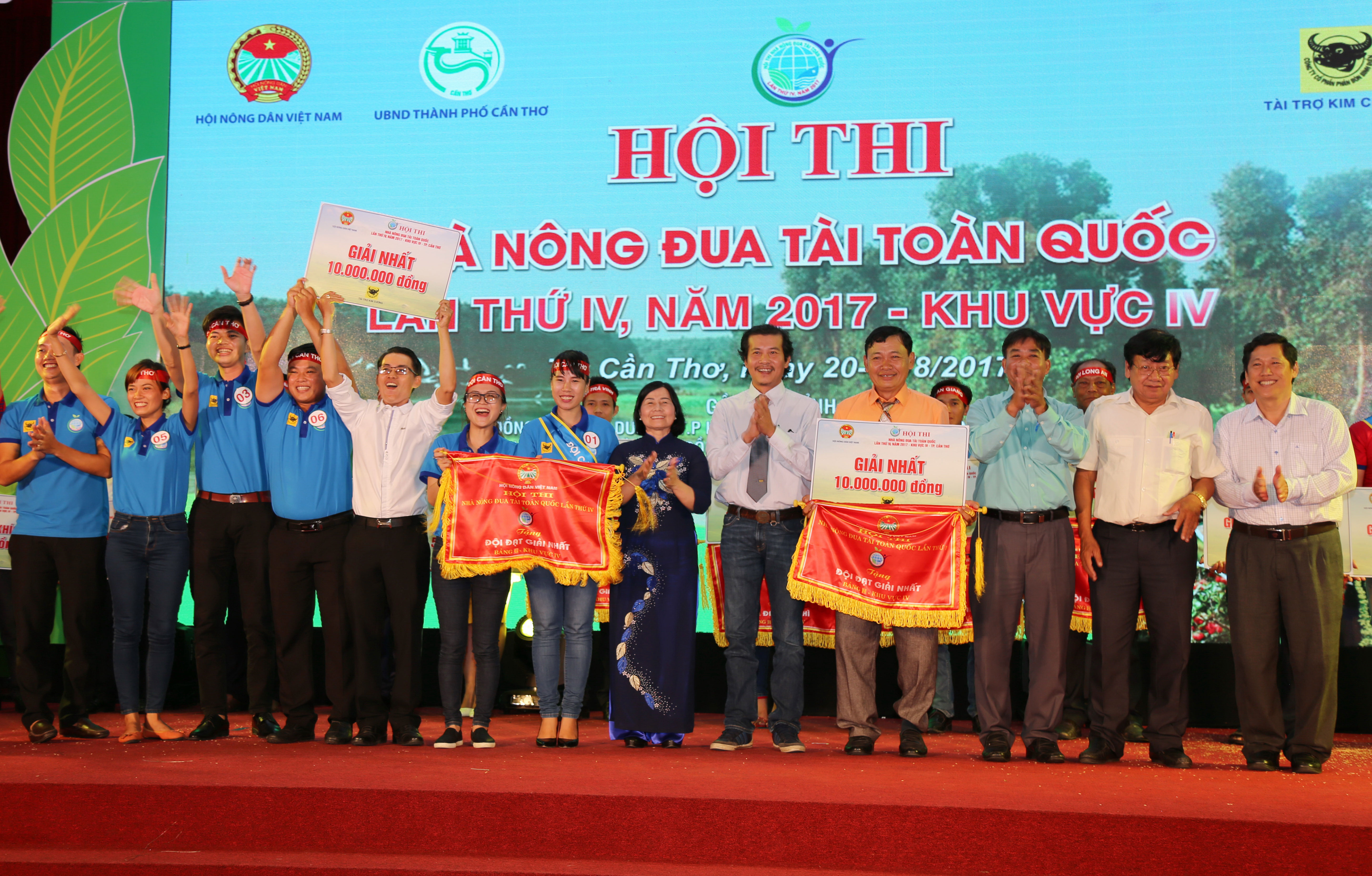 Bình Điền gắn bó với Hội thi Nhà nông đua tài
