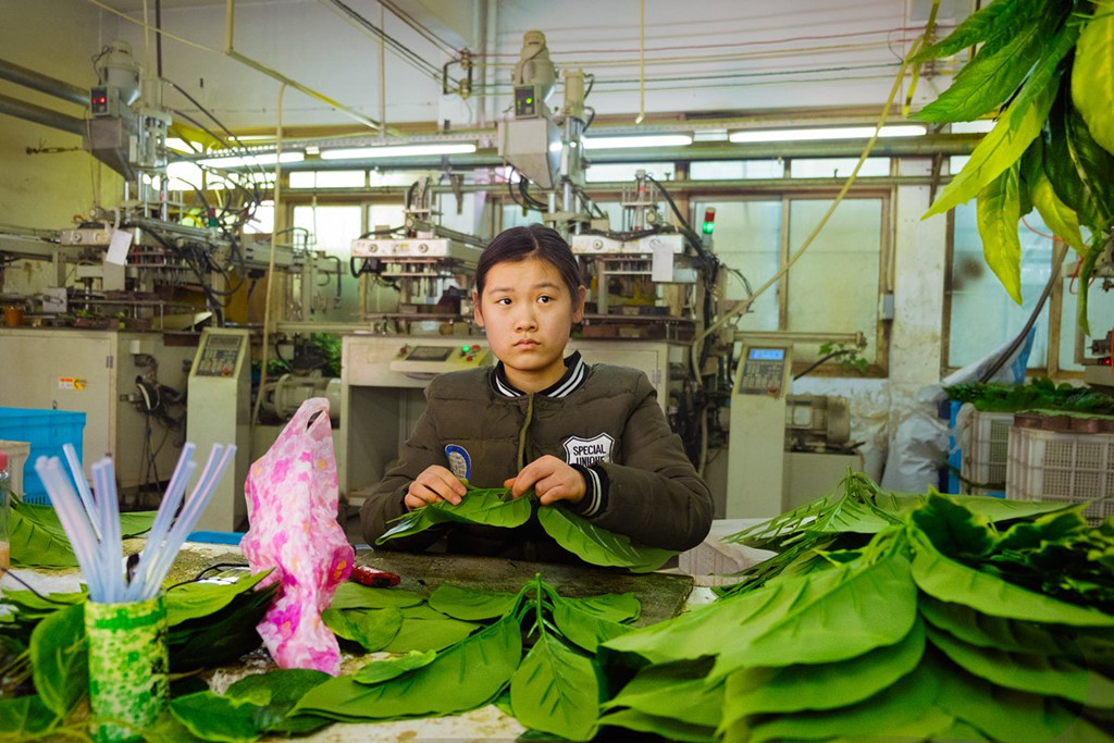 Khu chợ b&aacute;n đồ Made in China lớn nhất thế giới - Ảnh 11.