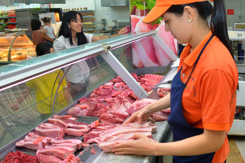 Giá heo hơi nhích lên