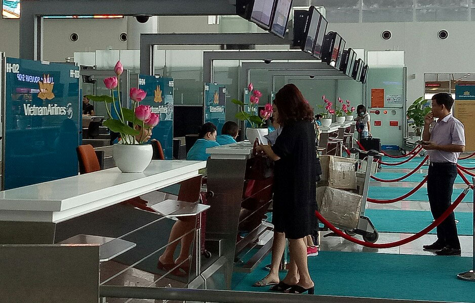 Bán sớm vé máy bay Tết, không tăng giá