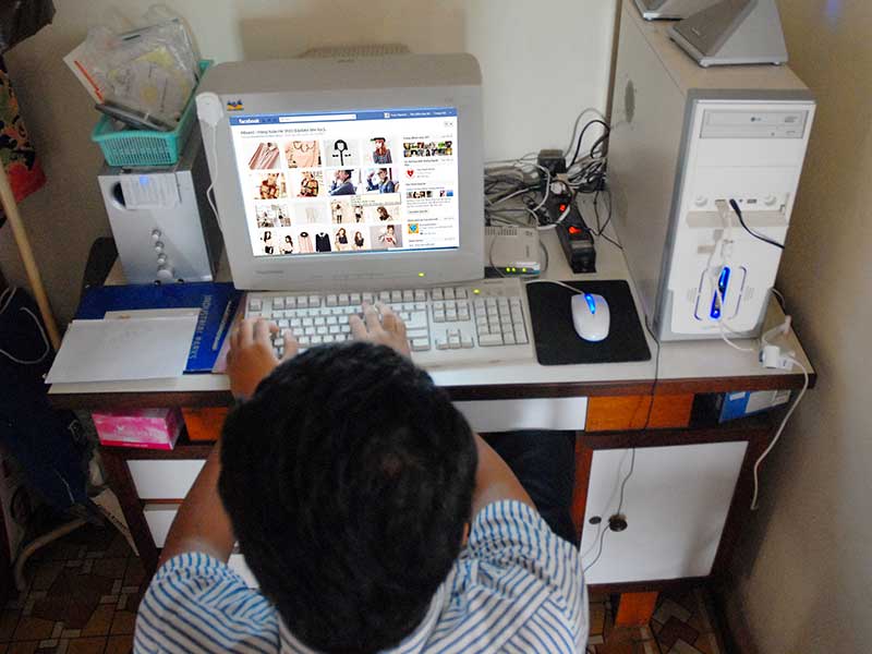 "Sập bẫy" mua hàng online