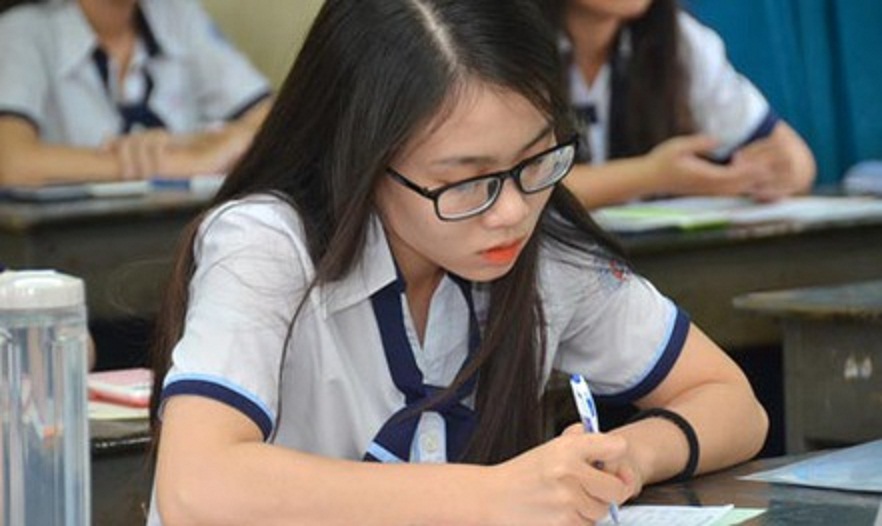 V&igrave; sao chưa c&ocirc;ng bố nhưng lại xem được điểm thi THPT? - Ảnh 1.