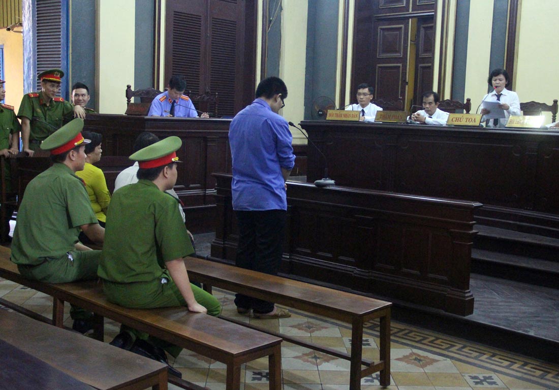 Giết bạn học, thiếu niên lãnh 12 năm tù