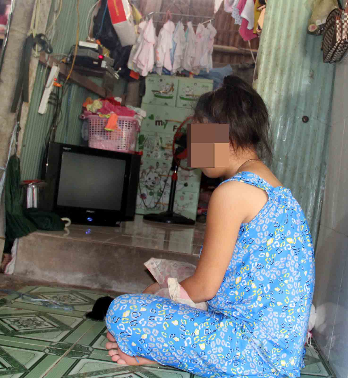 Công an vào cuộc vụ bé gái lớp 9 sinh con - Ảnh 1.