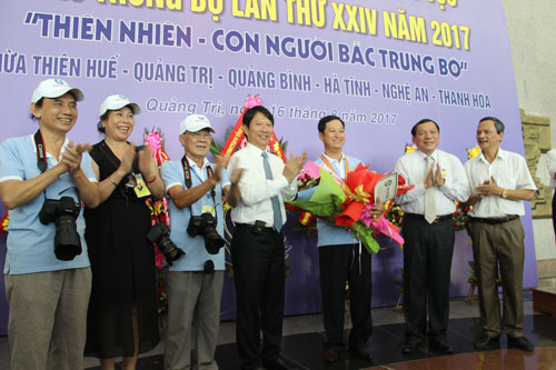 Khai mạc Liên hoan Ảnh nghệ thuật khu vực Bắc Trung Bộ