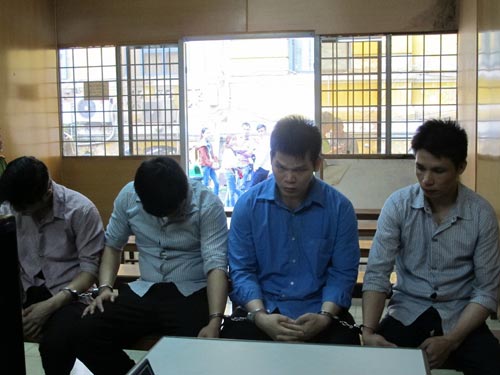Mạnh tay với việc cho vay nặng lãi