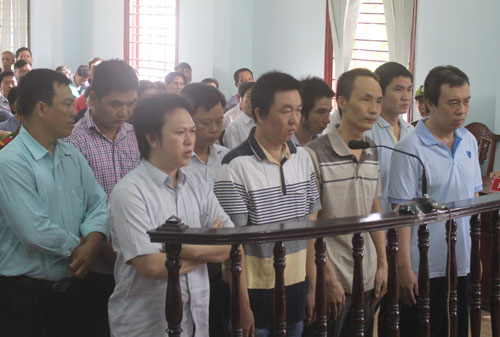 Bảy nguyên thanh tra giao thông hầu tòa