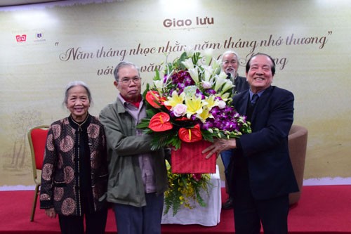 Ma Văn Kháng vẫn "một mình một ngựa" đường văn