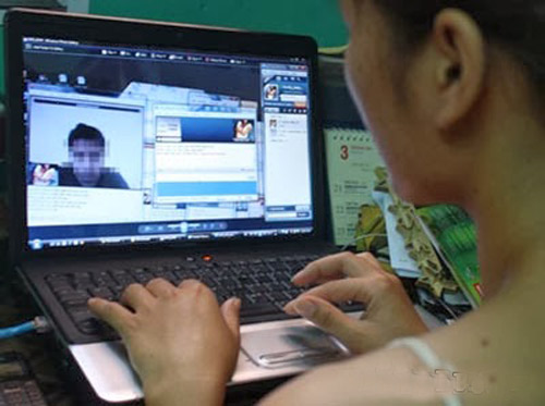 Cô gái dùng chiêu độc bắt nóng kẻ lừa đảo