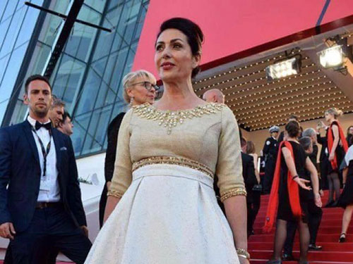 LHP Cannes 70: "Nóng" từ thảm đỏ