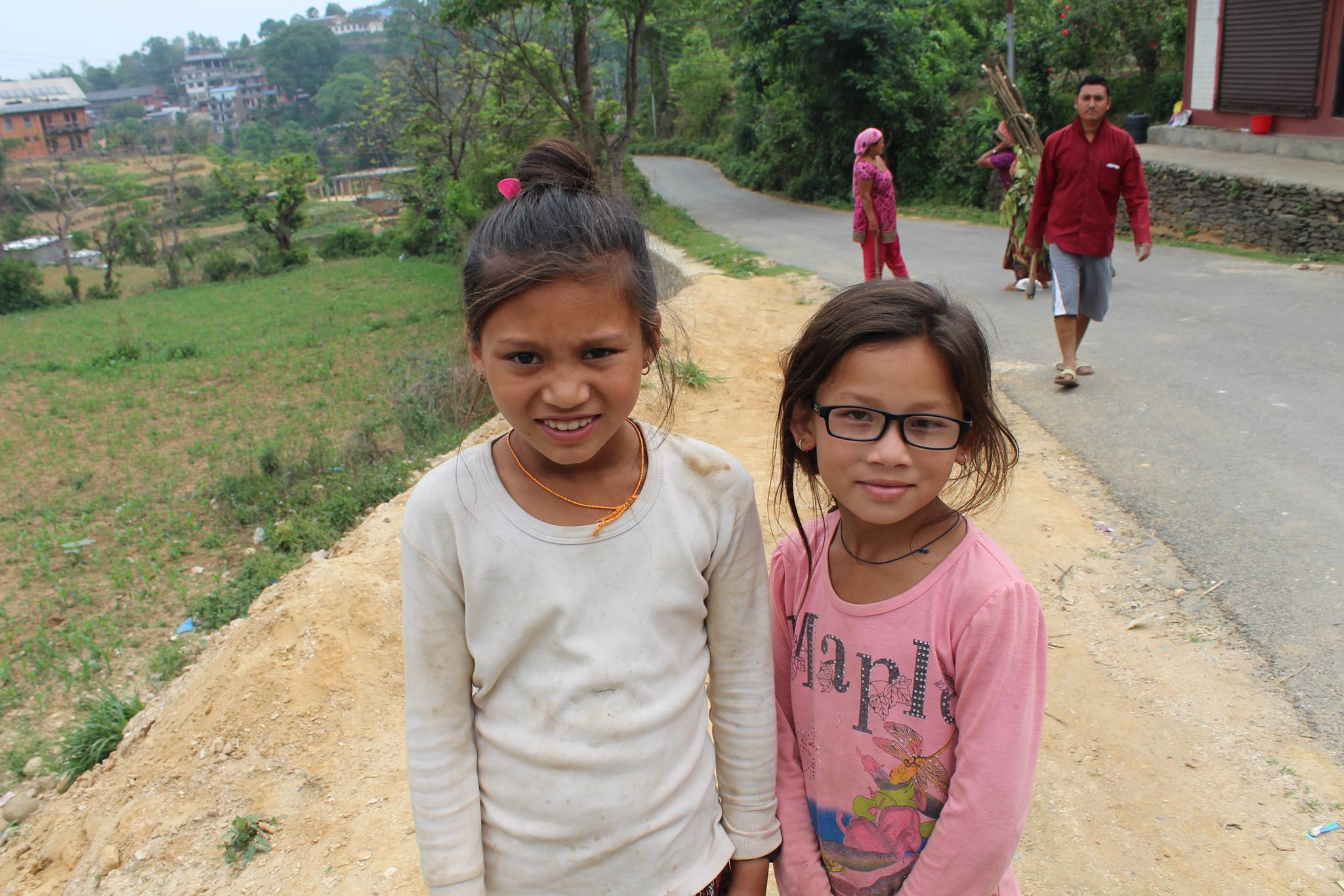Cuốc bộ và quá giang ở Nepal - Ảnh 7.