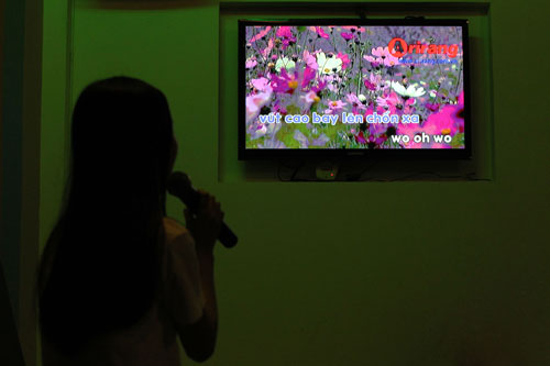 Kinh doanh karaoke phải trả thêm phí tác quyền