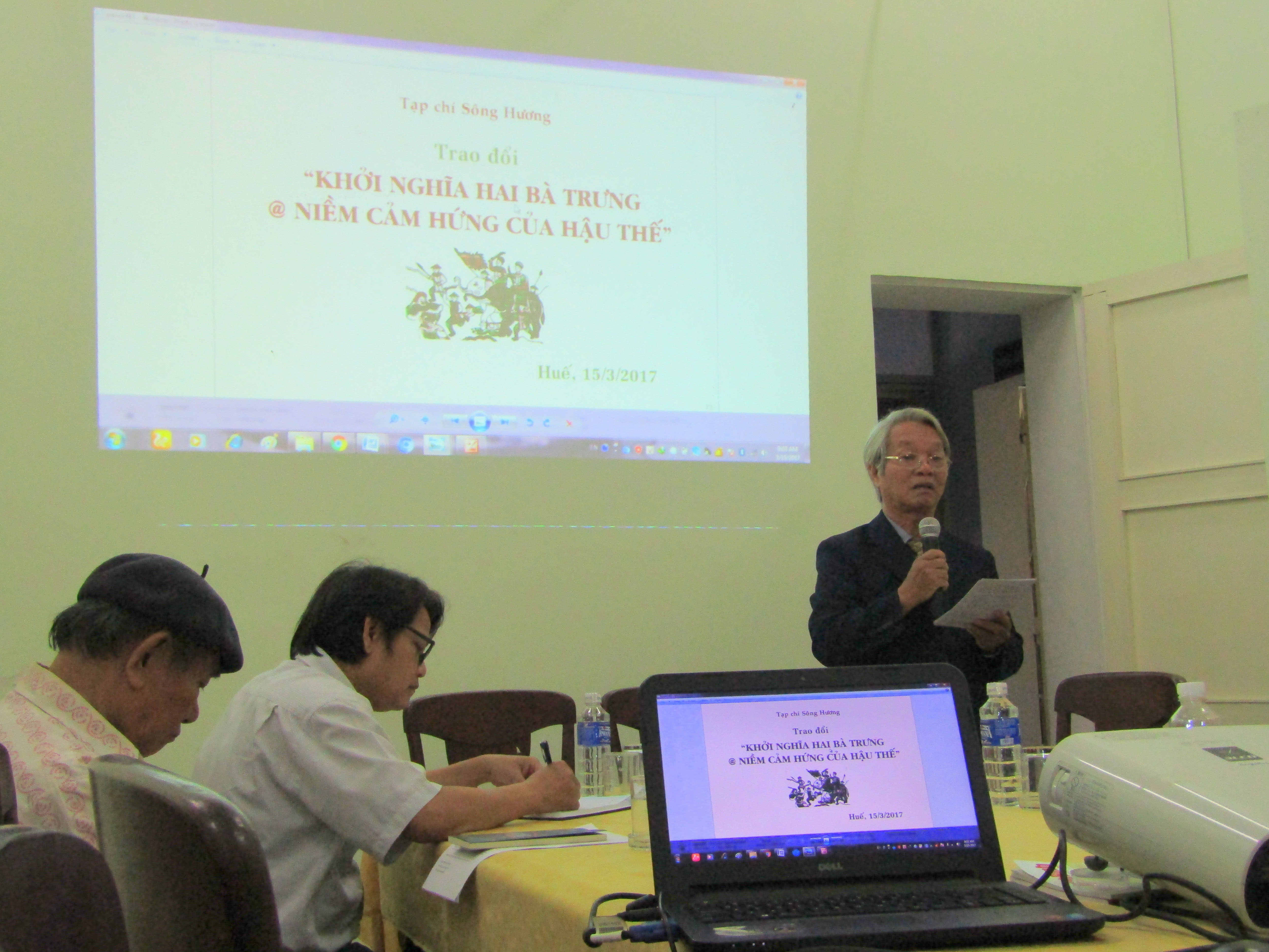 “Ngọn cờ Trưng Nữ gió bay cao”