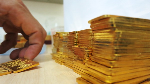 Giá vàng SJC chỉ cao hơn thế giới 400.000 đồng/lượng - Ảnh 1.