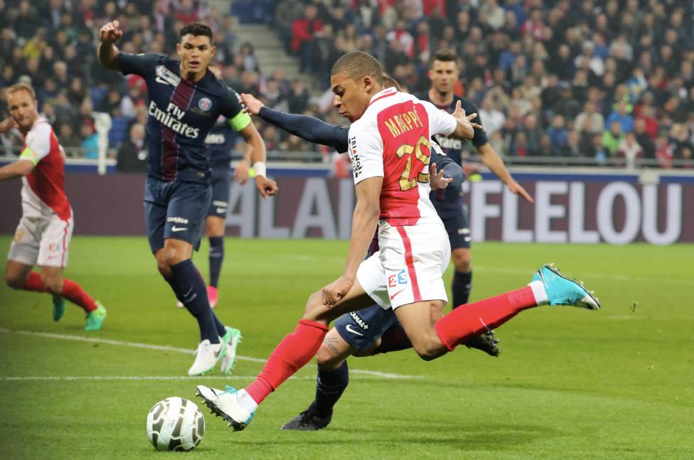 Monaco tăng lương 900% để giữ chân Mbappe - Ảnh 1.