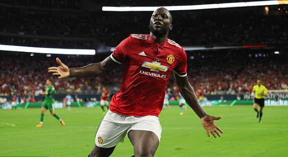 Lukaku lại ghi bàn, M.U hạ đẹp Man City tại Mỹ