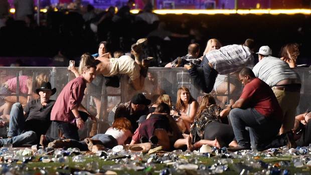 Sao nhạc đồng quê kinh hoàng vì vụ xả súng ở Las Vegas